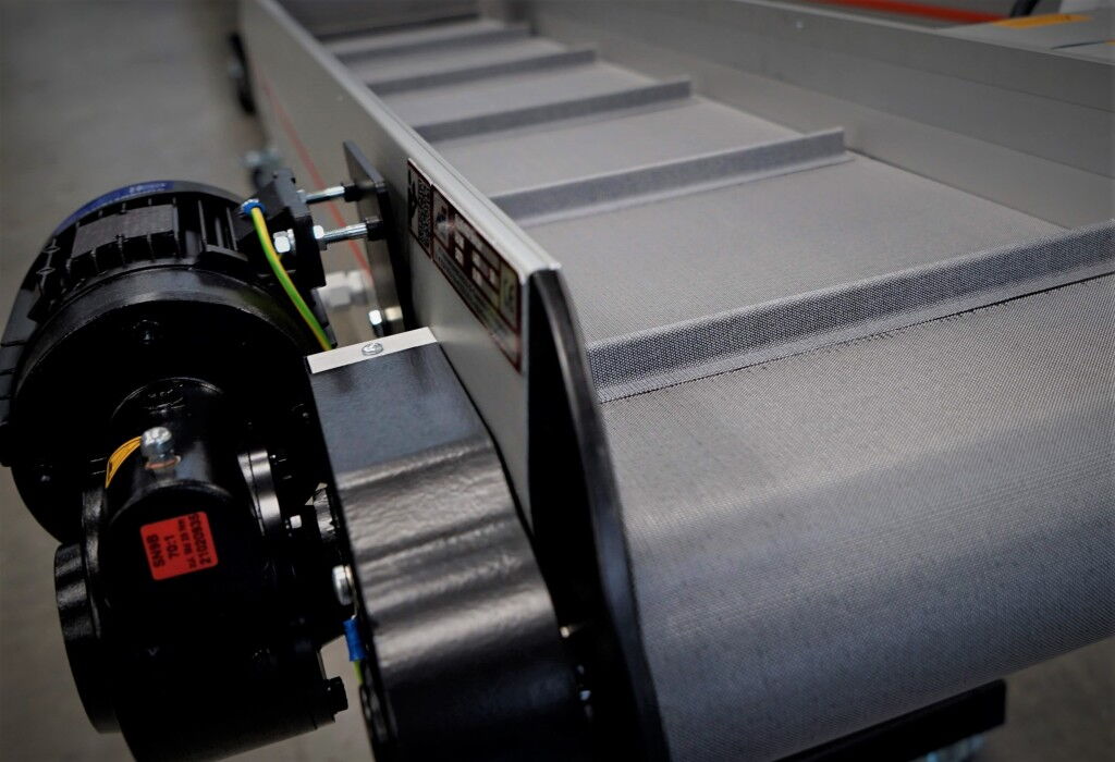 Large order for conveyor belts from the injection molding industry (1005) | Main