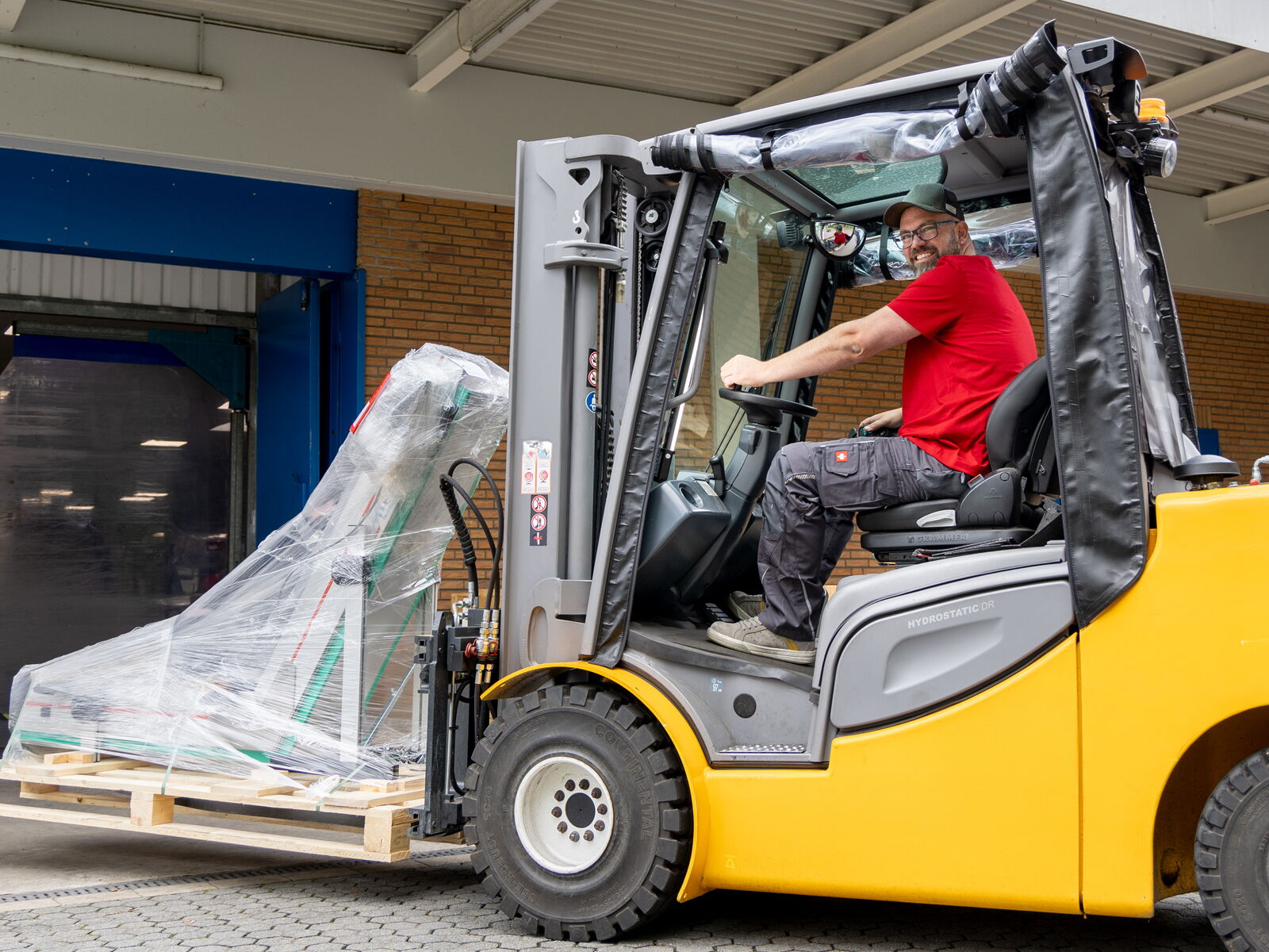 Career MTF Technik 
Hardy Schürfeld GmbH & Co. KG