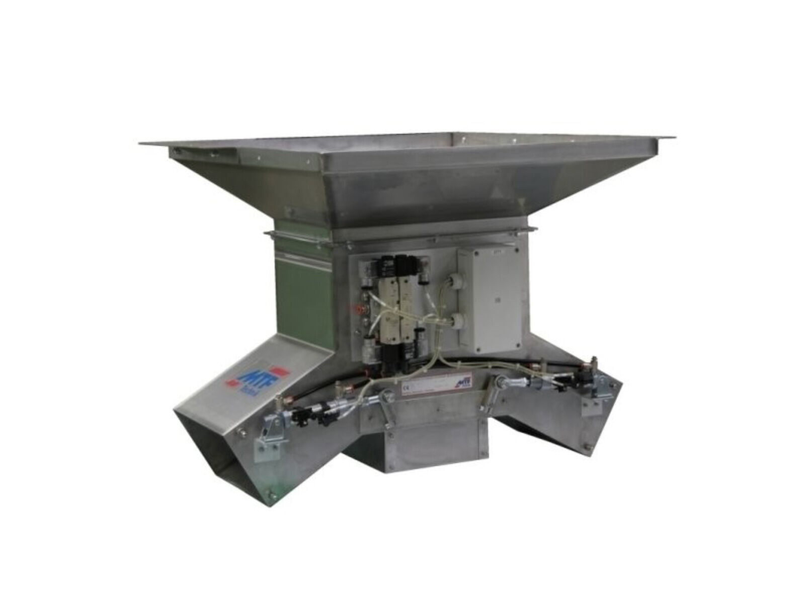 Pneumatic 3-way changeover flap reject chute