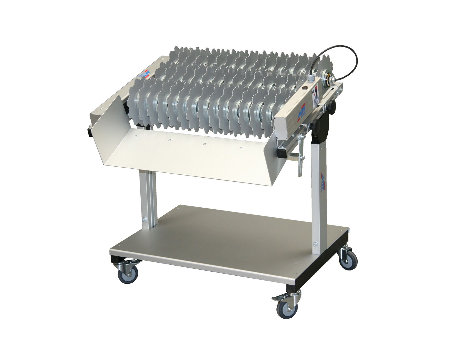 SSA 400 roller separator with three rollers and mobile frame