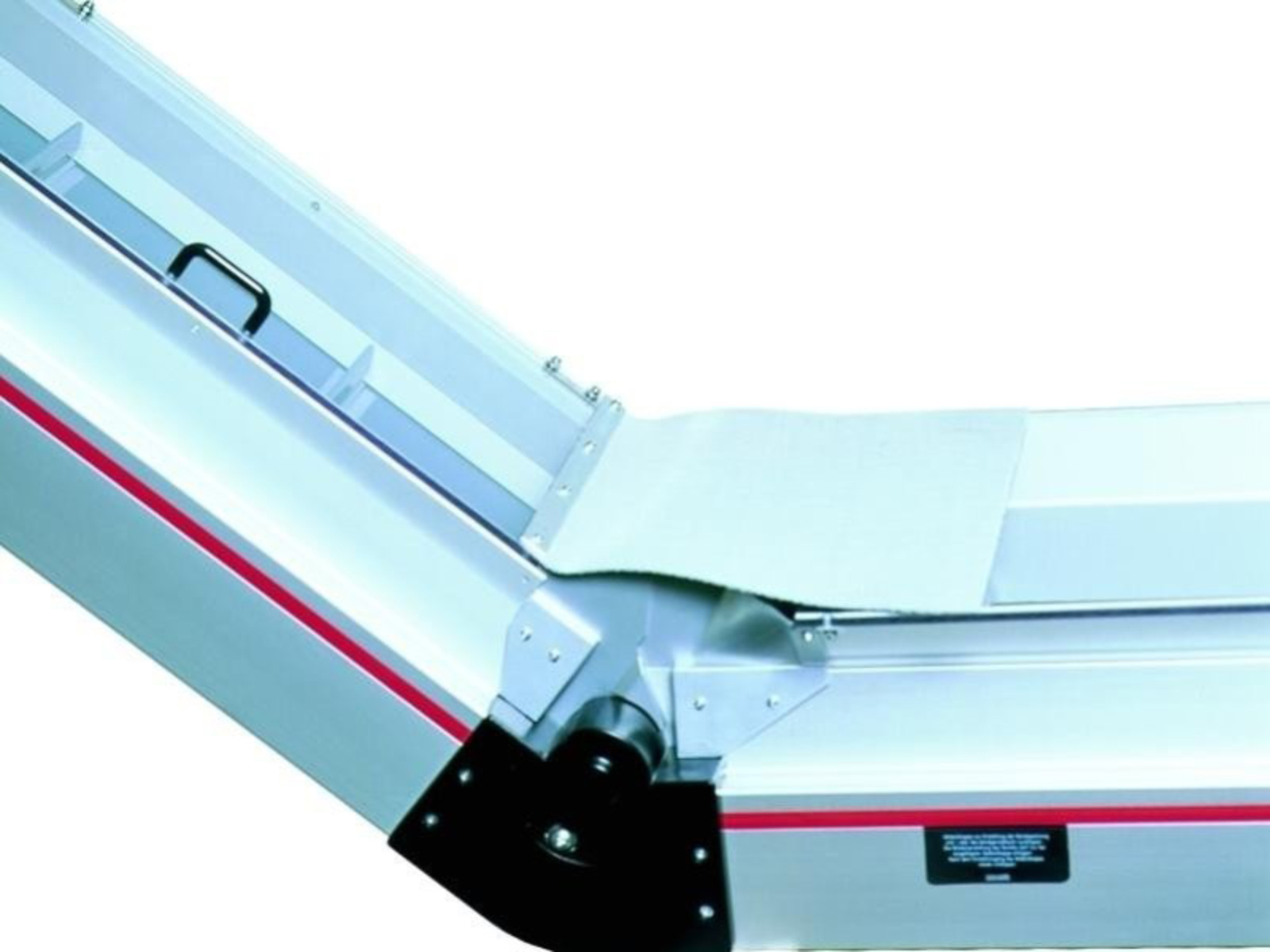 Conveyor belt cover