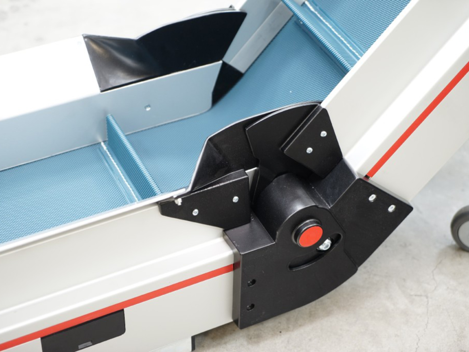 Bend covering for conveyor belts