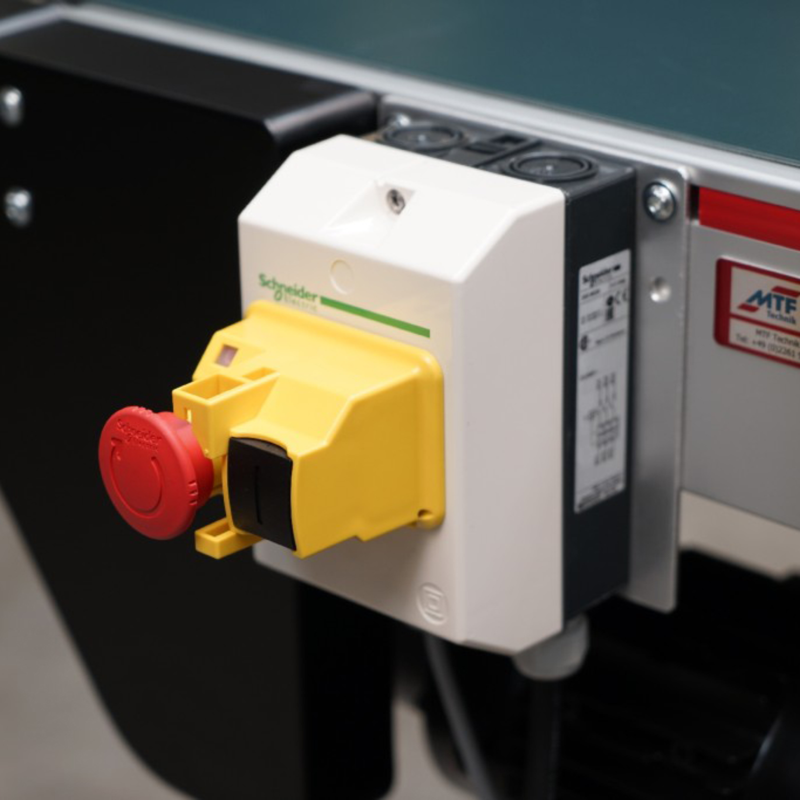 Details MTF Technik 
Hardy Schürfeld GmbH & Co. KG