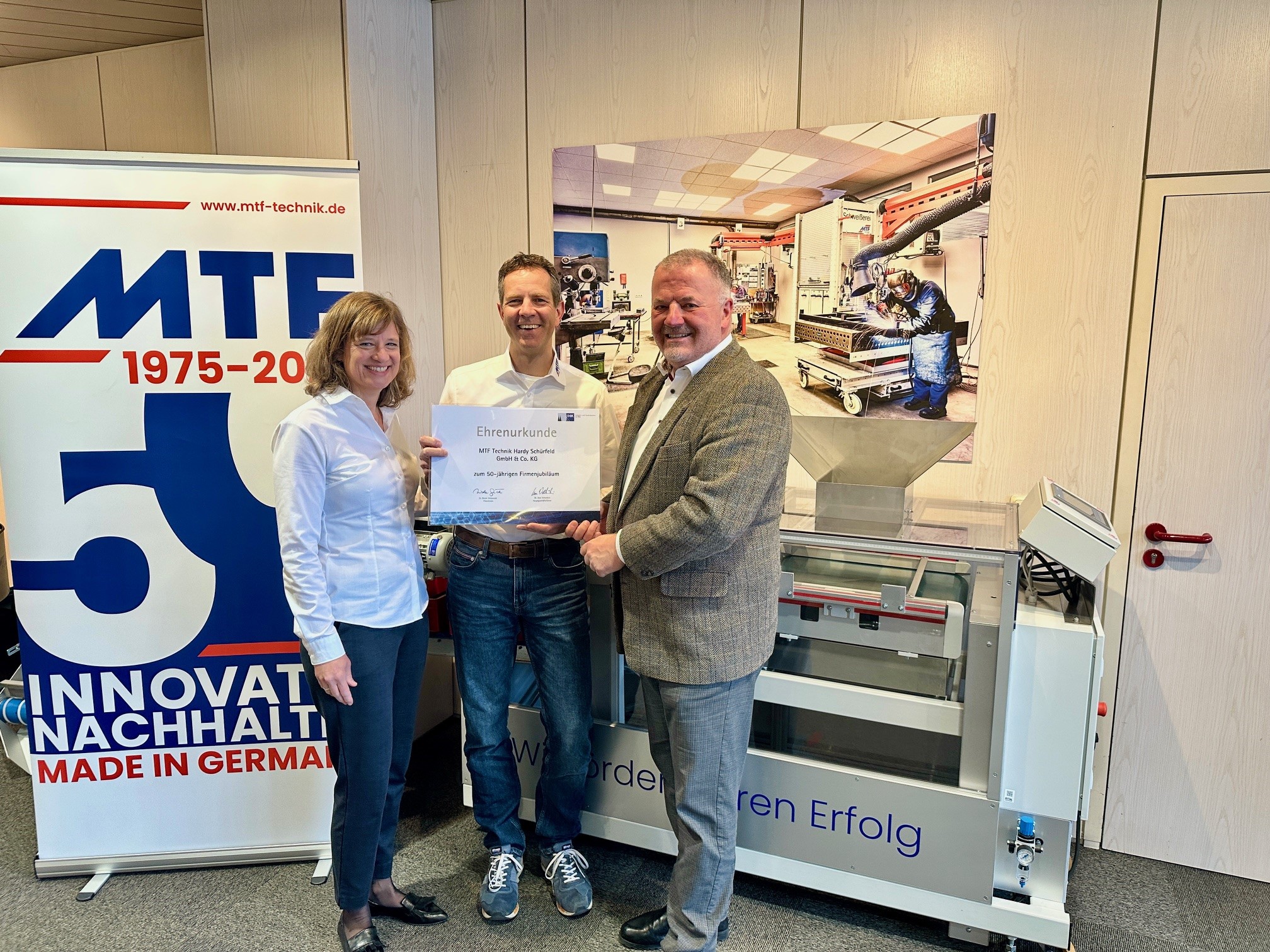 MTF Technik - Congratulations from the IHK Cologne on our 50th anniversary