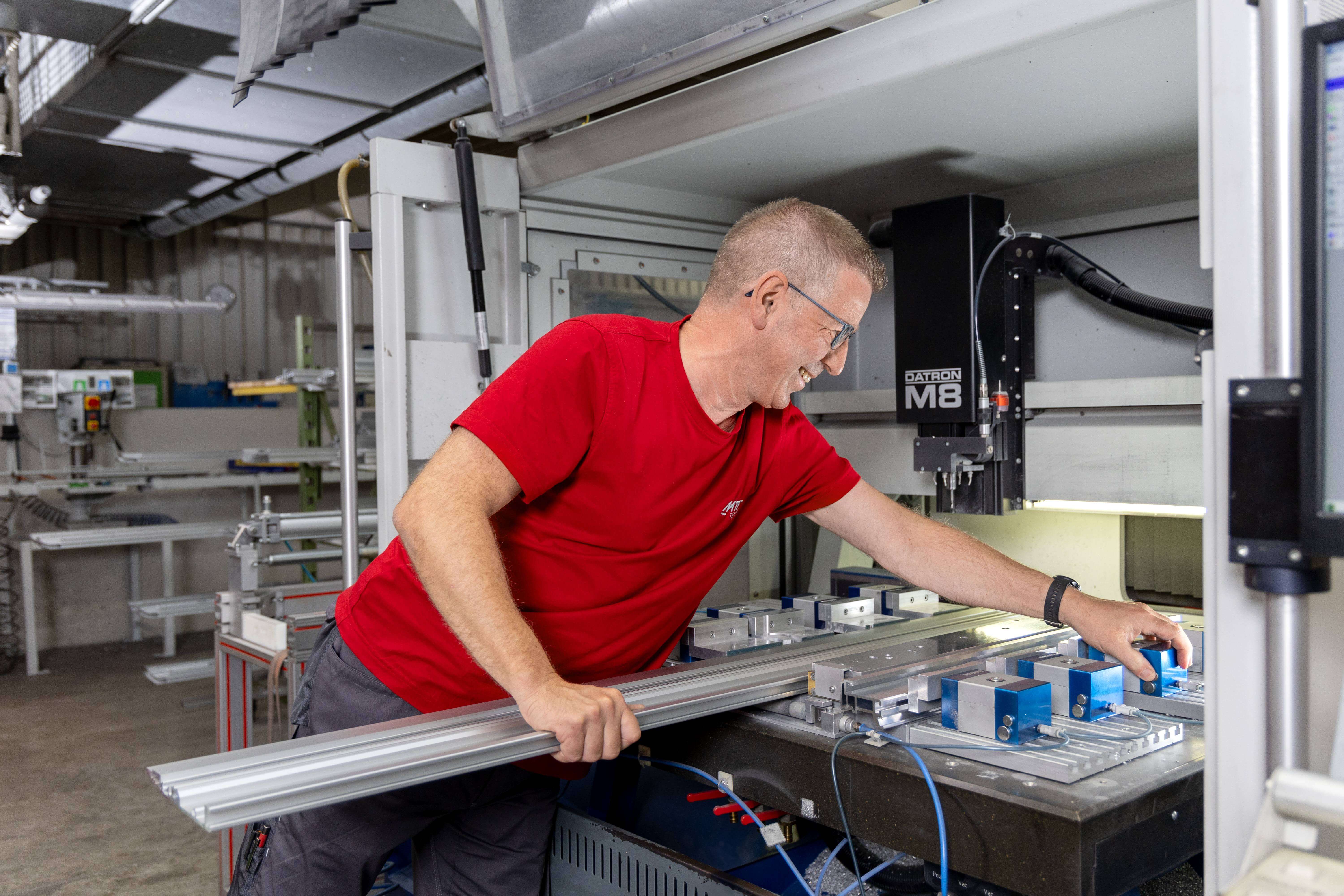 MTF Technik - Wir suchen eine(n) Zerspanungsmechaniker(in) Dreh- und Frästechnik
